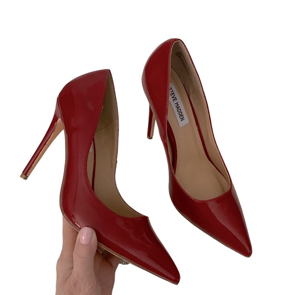 Steve Madden Shoes - NIB Steve Madden $75 Altisha Pointed Toe Faux Patent Leather Stiletto Heels 8